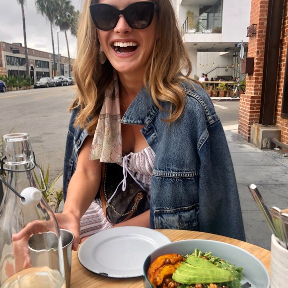 Meet your Posher, Dana - Picture 5 of 7